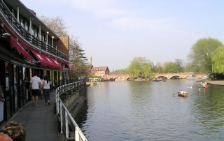 A view of the River Avon from the Royal Shakespeare Theatre | Image by Snowmanradio